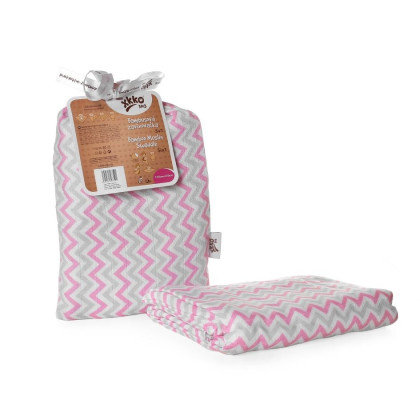 Bambusová zavinovačka XKKO BMB 120x120 - Scandinavian Baby Pink Chevron